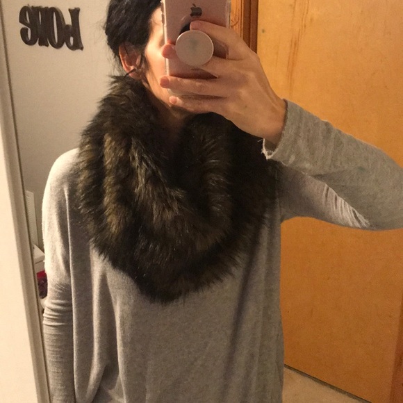 michael kors fur scarf